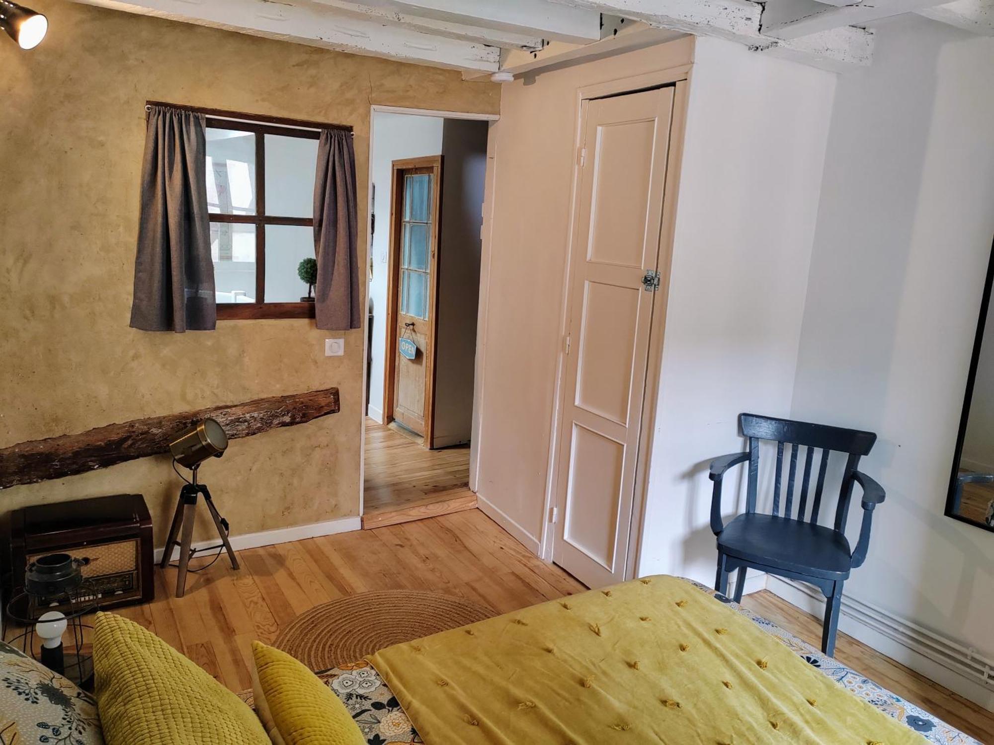 La Petite Beauvaisienne Apartment *